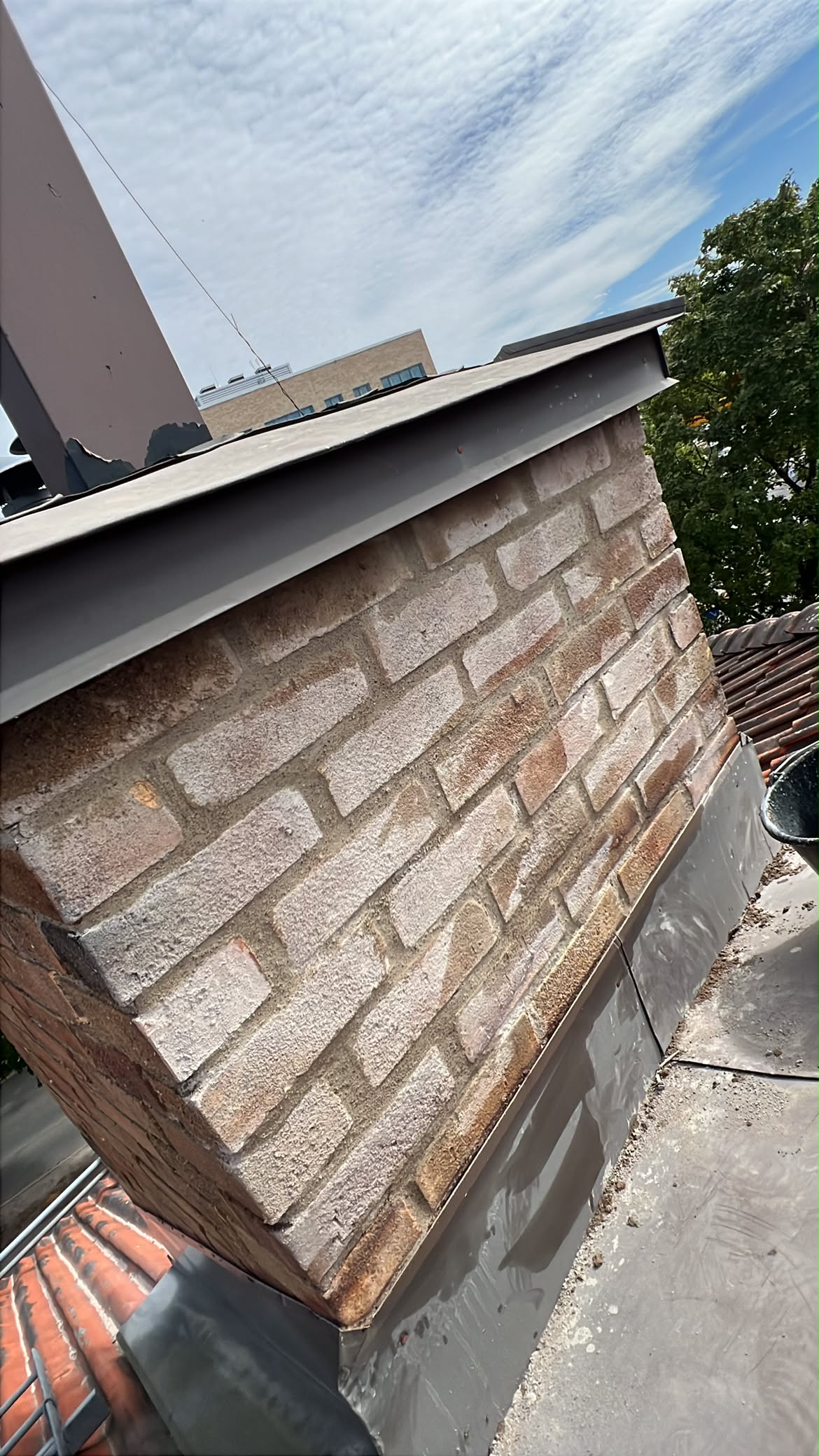 Skorstensrenovering och takunderhåll HSB Uppsala