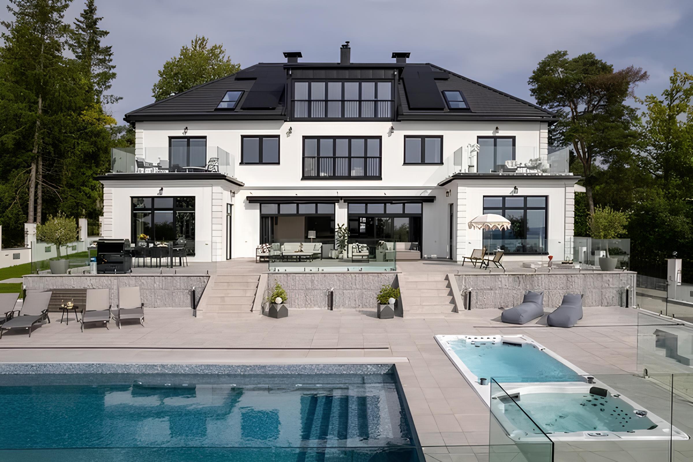 Villa med pool